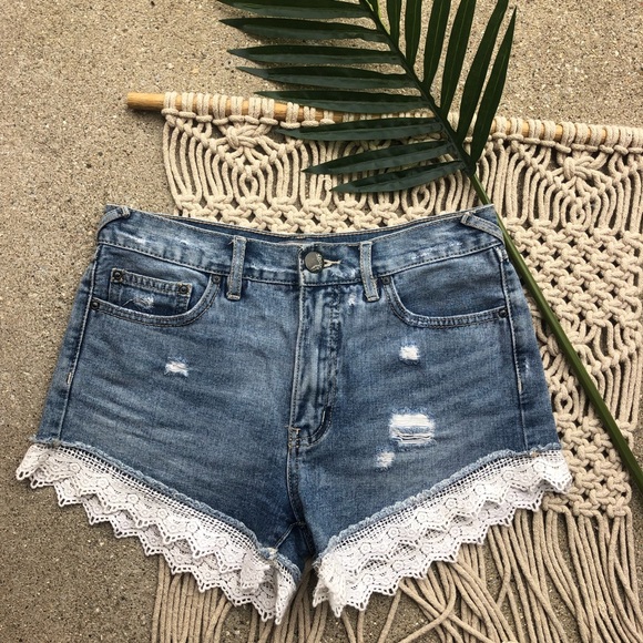 Free People Distressed Jean Shorts Size 25 - Picture 2 of 6